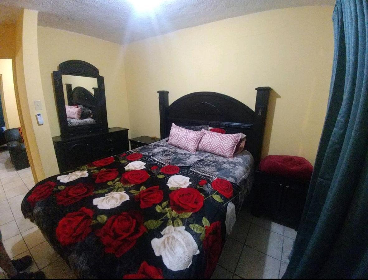 Casa Vicky Alojamiento Para Vacaciones Y Tramites Consulares ซิวดัด ฮัวเรซ ภายนอก รูปภาพ