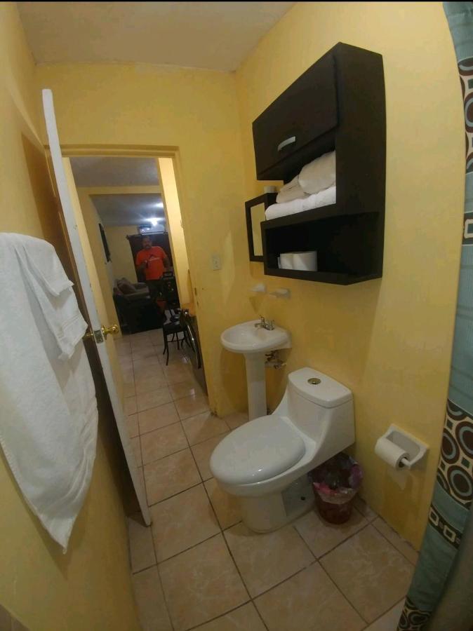 Casa Vicky Alojamiento Para Vacaciones Y Tramites Consulares ซิวดัด ฮัวเรซ ภายนอก รูปภาพ